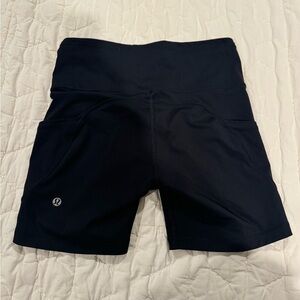LULULEMON bike shorts size 6 black